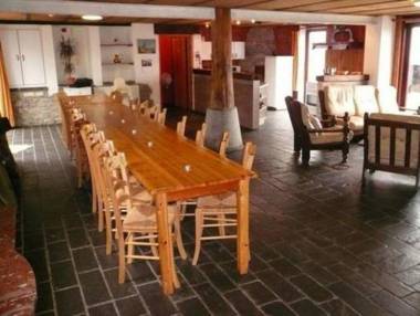 Quaint Cottage In Petite Langlire With Jacuzzi