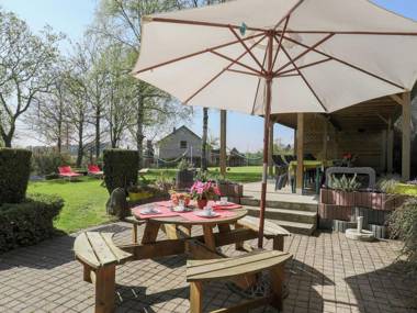 Wonderful Holiday Home in Montleban with Sauna