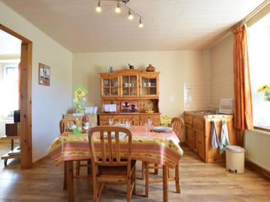 Cozy Holiday Home near the Forest in Bovigny