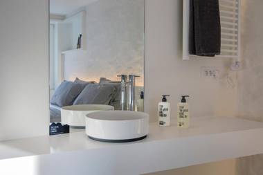 Snooz Ap Holiday & Business Flats