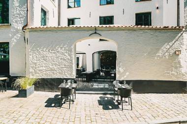 Nonam Boutique Hotel