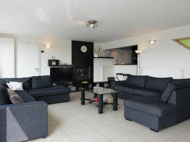 Luxury Villa in Stavelot with bubble bath