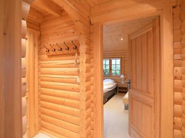 Charming Chalet with Private Garden in Stavelot