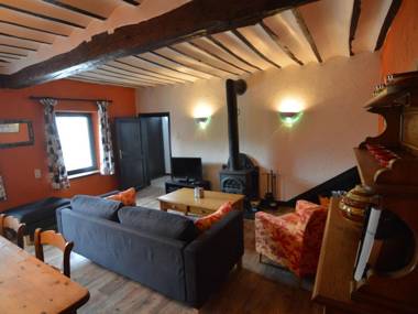 Holiday house in a horse riding school close to Stavelot and Spa circuit