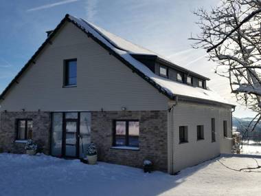 Luxurious Holiday home in Francorchamps with Sauna