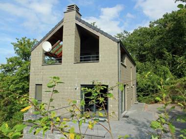 Modern Holiday Home near Forest in Durbuy