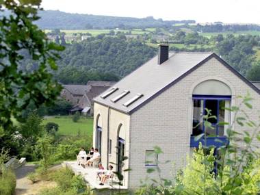 Well-kept apartment with a dishwasher not far from Durbuy