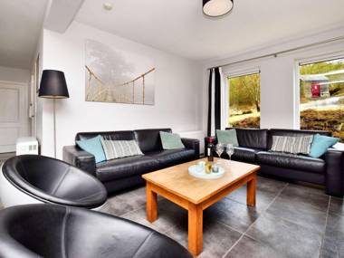 Charming Holiday Home in Durbuy with Sauna