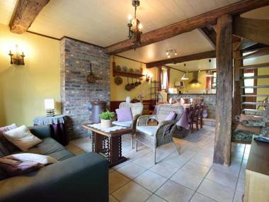 Appealing Holiday Home in Durbuy Ardennes with Terrace BBQ