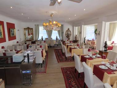 Boutique Hotel Joli bois