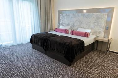 Le Chateau Des Thermes