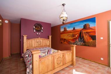 Guest house Western-city