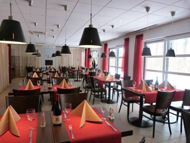 DC Hotel & Restaurant Charleroi Airport