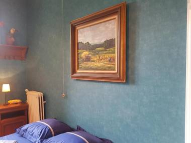 Château Lambert Hotel-Resto-Parking-Shuttle a 1 ha green Oasis at 8 min from CRL Airport without any noise