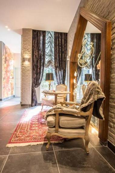 Boutique Hotel De Castillion - Small elegant family hotel