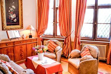 Guest House Huyze Die Maene