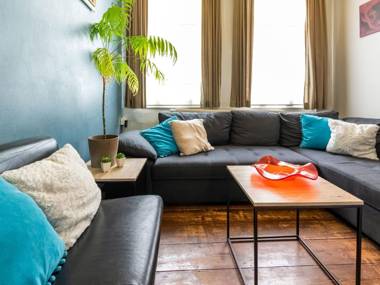 Town house with view over the 3 towers of Bruges