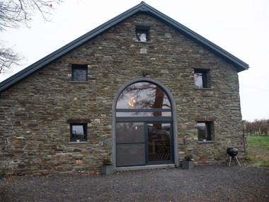 Wonderful Holiday Hoome in Gouvy with Jacuzzi