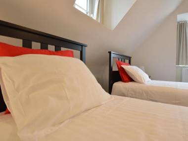 Soothing Holiday Home in Sint Amands with Recreation Room