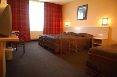 Hotel Leo Station Villa et Annexes