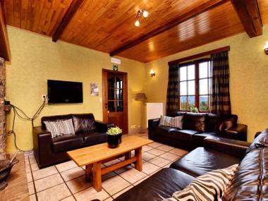 Luxurious Holiday Home with Sauna in Durbuy