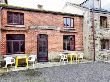 Vibrant Holiday Home in Durbuy with Garden