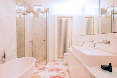 Small Luxury Hotel De Witte Lelie