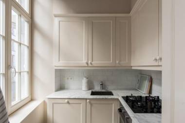 Cozy & Bright Apartment