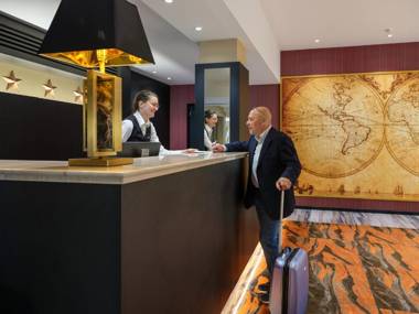 Amory Hotel by Hyllit