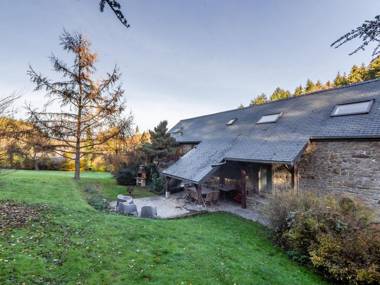 Luxurious Farmhouse near Forest in Anhée