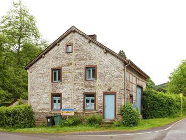 Renovated gite out of 1790 in the middle of peaceful nature.