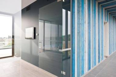 Blue Woods Hotel - Deerlijk