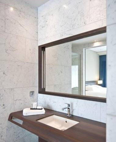 Blue Woods Hotel - Deerlijk