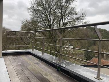 Scenic Cottage in Merlemont with Balcony