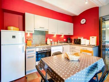 Plush Holiday Home in Matagne La Petite with Private Garden