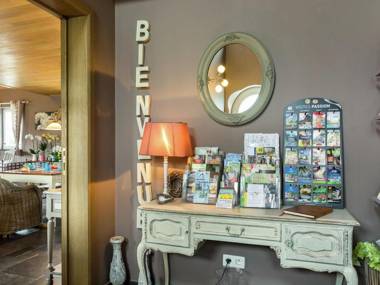 Tastefully decorated modern and warm house quiet beautiful view