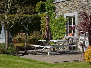 Charming cottage very neat comfortable very quiet beautiful view with sauna