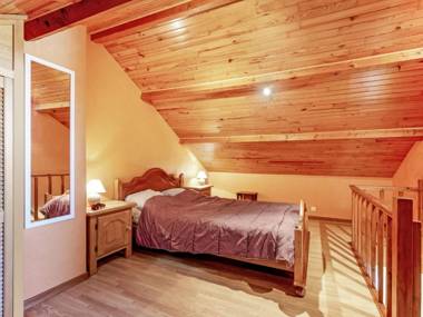 Amazing Holiday Home in Porcheresse Daverdisse with Terrace