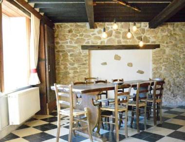 4 bedrooms house with sauna enclosed garden and wifi at Viroinval