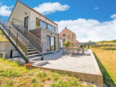 Brand new villa with phenomenal view two terraces and very large garden