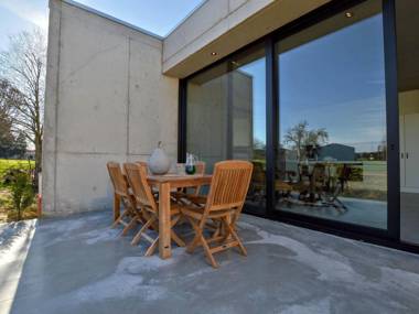 Modern and refined loft in magnificent countryside 20km from Maastricht