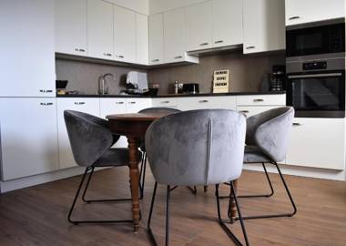 marguerite shop and stay