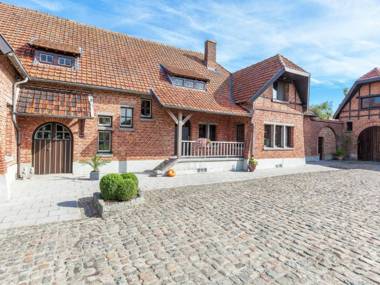 Cozy Farmhouse in Comines Warneton with Hill View