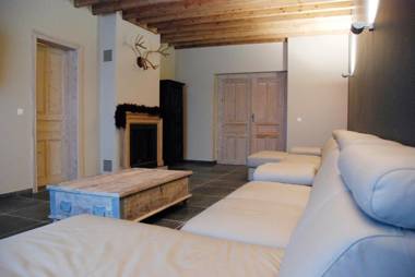 Jachthuis Au Bois Du Gheer