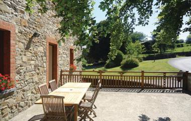 Apartment Haut-Fays with a Fireplace 218