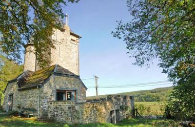 La Tour de Serinchamps