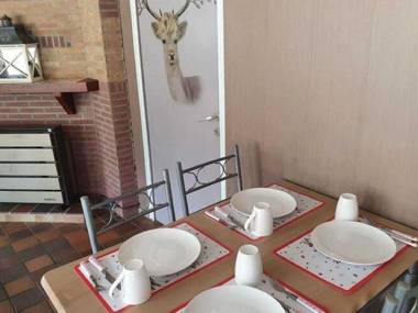 Peacefully situated chalet surrounded by woods