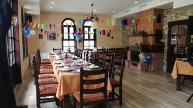 Family Hotel Chiflik Hills