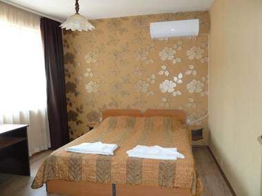 Tarnovski Dom Guest Rooms