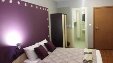 FOTIADIS BOUTIQUE RООМS and STUDIOS